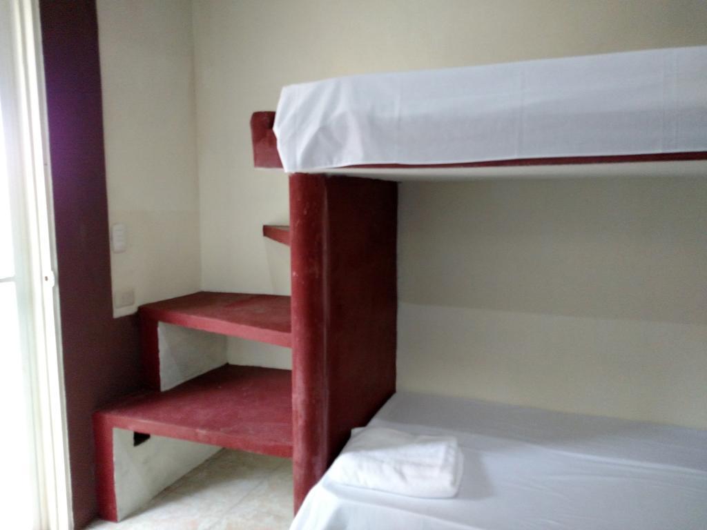 Zapote Tree Inn